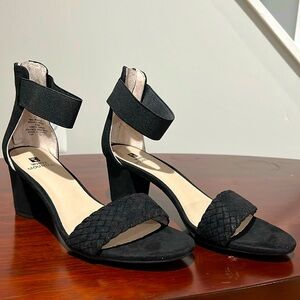 Black Suede Heels/Sandals